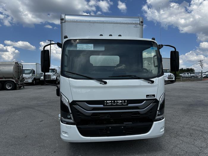 2025 Isuzu NPR-HD-1