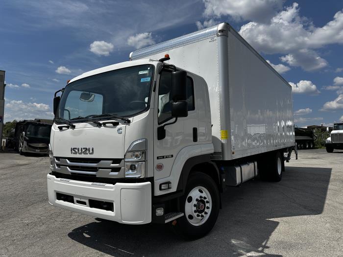 2025 Isuzu FTR-3