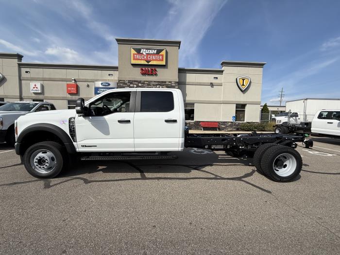 2025 Ford F-550-6