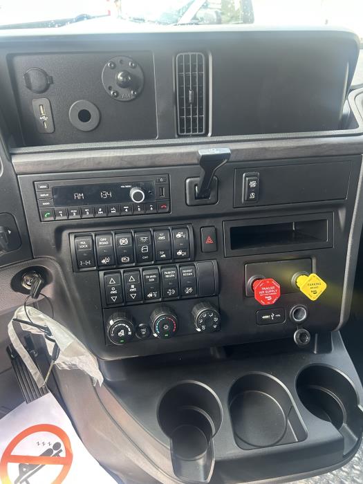 2026 International LT625-13