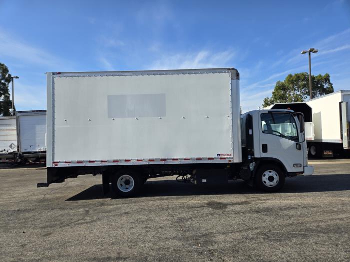 2020 Chevrolet W-4500-8