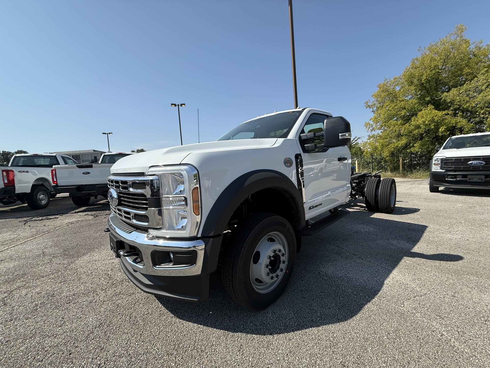 2026 Ford F-450 Regular Cab DRW 4x2 Cab Chassis for sale #1946050 - photo 4
