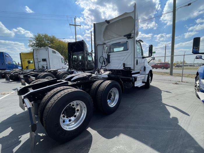 2020 International LT625-6