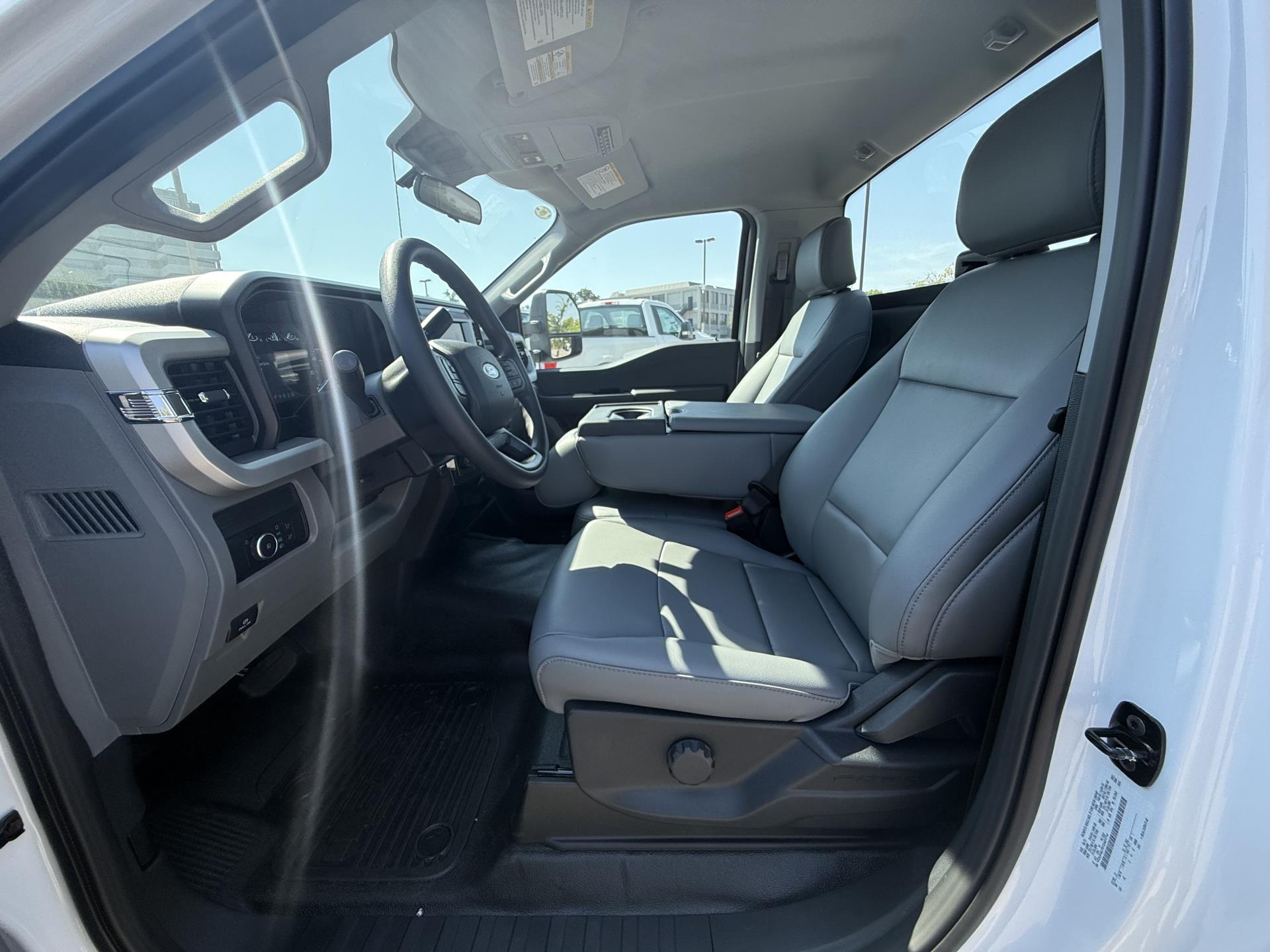 New 1996 Ford F-450 - photo 15