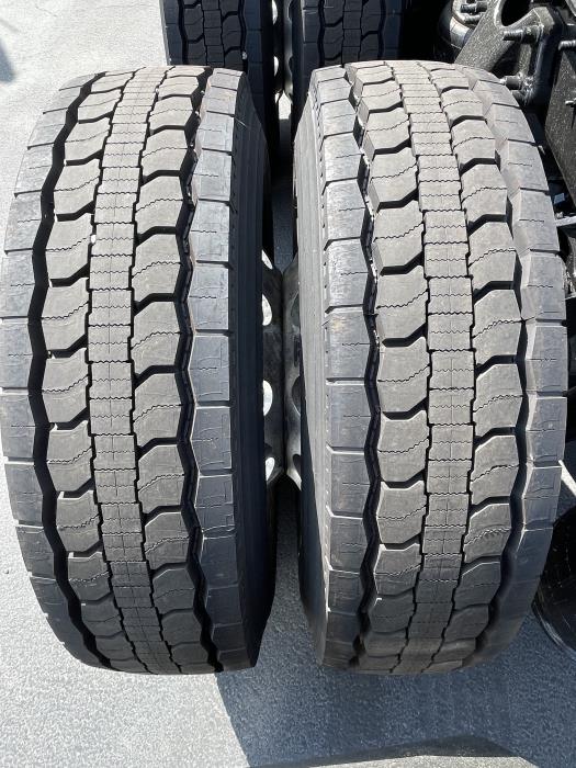 2020 International LT625-13