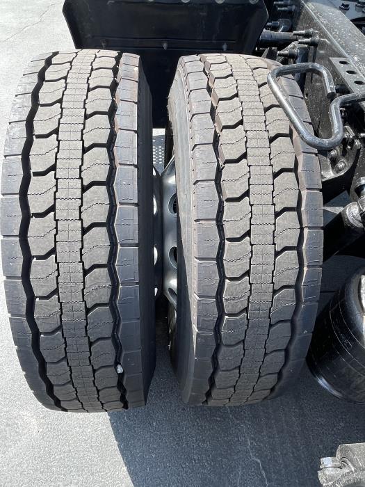 2020 International LT625-14