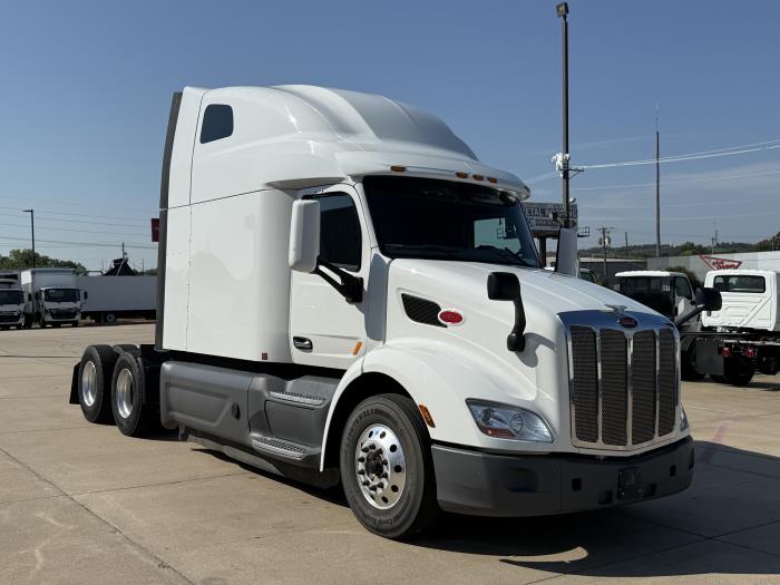 2021 Peterbilt 579-7