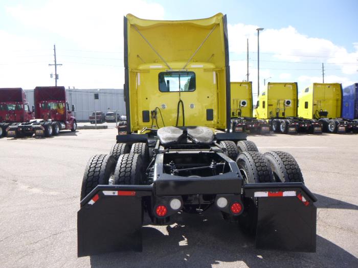 2021 Peterbilt 579-4