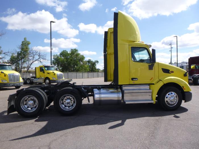 2021 Peterbilt 579-6