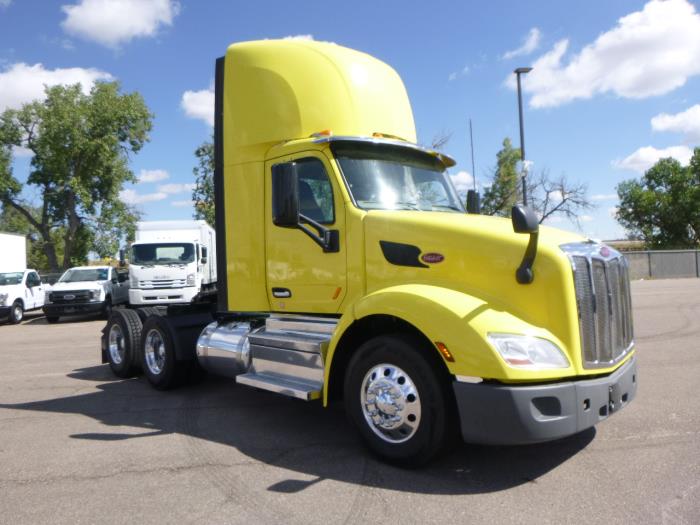 2021 Peterbilt 579-9