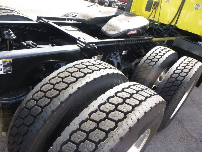 2021 Peterbilt 579-11