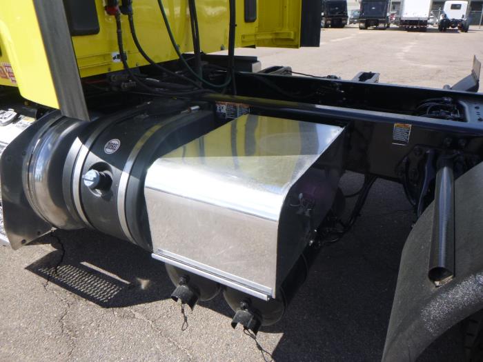 2021 Peterbilt 579-14