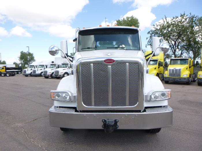 2020 Peterbilt 567-1