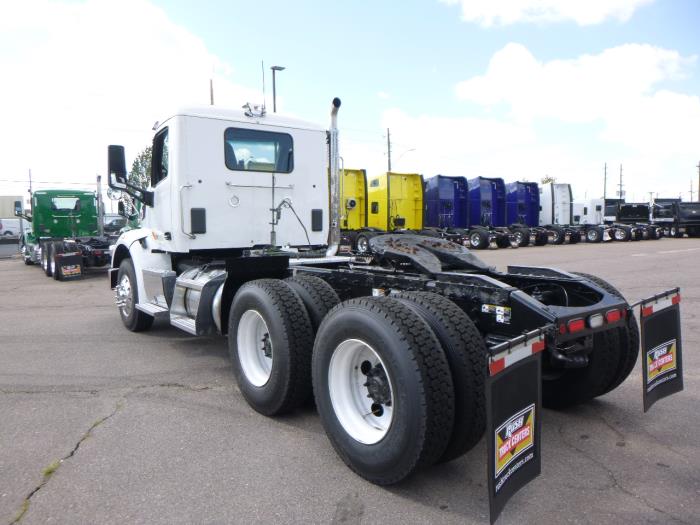 2020 Peterbilt 567-4