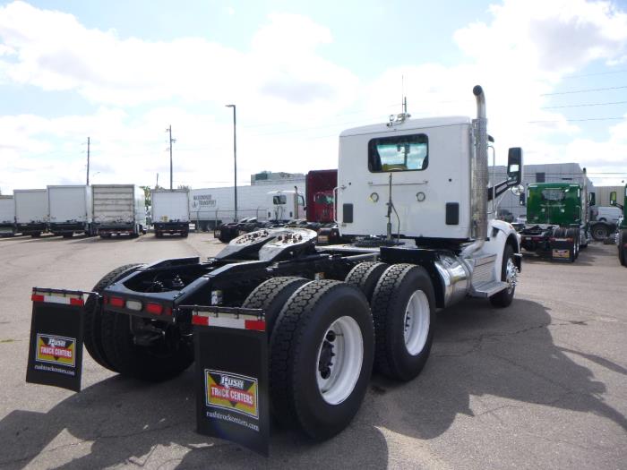 2020 Peterbilt 567-6
