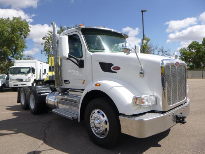 2020 Peterbilt 567-8