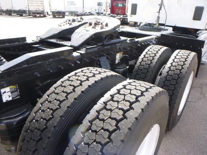 2020 Peterbilt 567-10