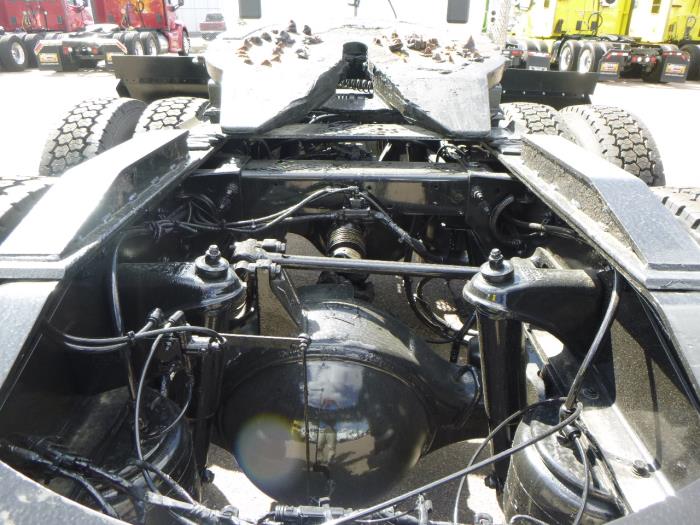 2020 Peterbilt 567-11