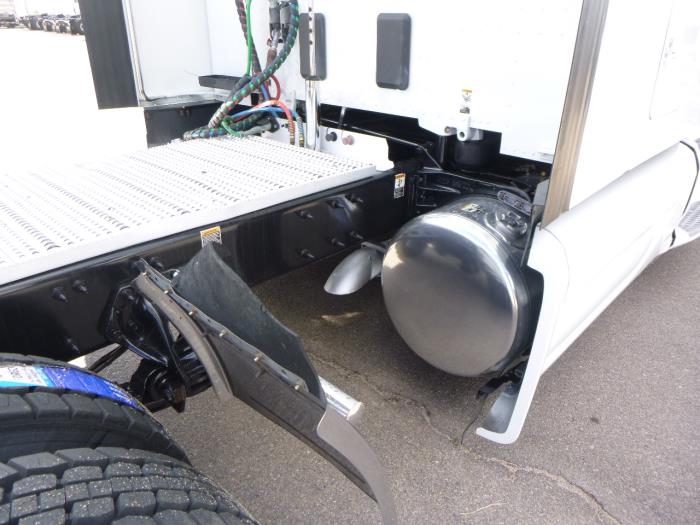 2022 Peterbilt 579-13