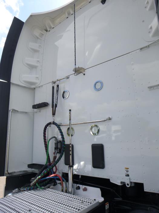 2022 Peterbilt 579-14