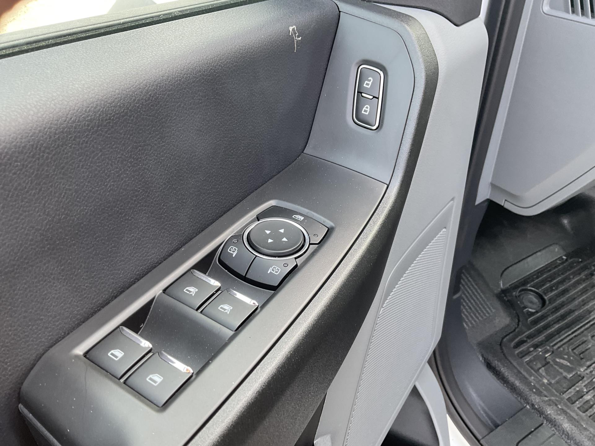 2026 Ford F-550 Super Cab DRW 4x4 Palfinger Mechanics Body for sale #1953947 - photo 14