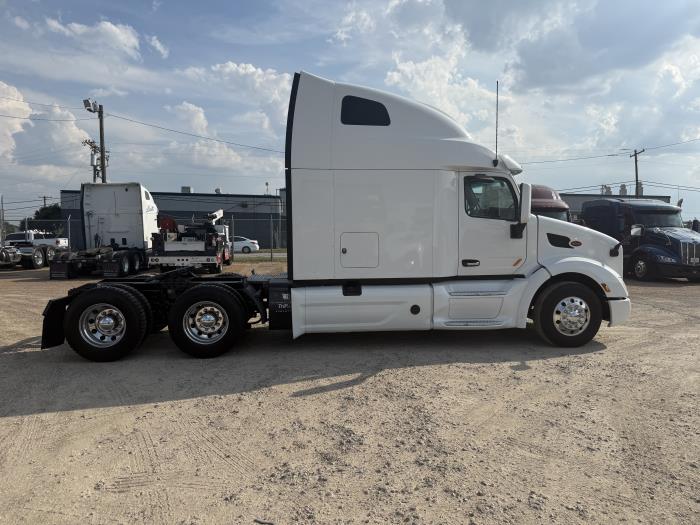 2022 Peterbilt 579-31
