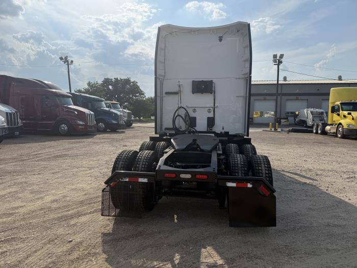 2022 Peterbilt 579-39