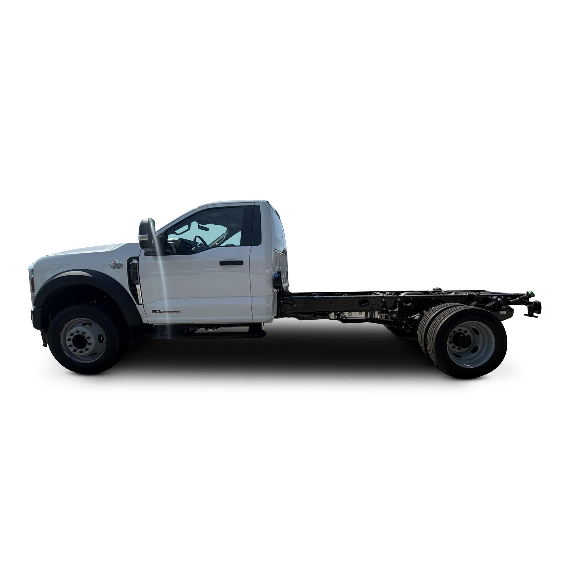 2026 Ford F-450 Regular Cab DRW 4x2 Cab Chassis for sale #1951690 - photo 1