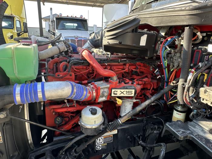 2021 Peterbilt 579-6