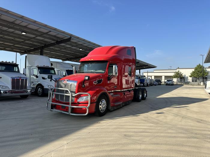 2021 Peterbilt 579-10