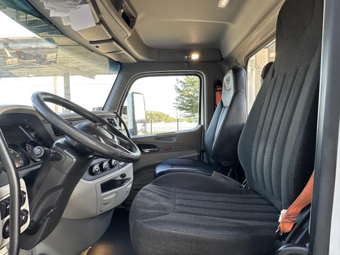 2020 Peterbilt 579-10