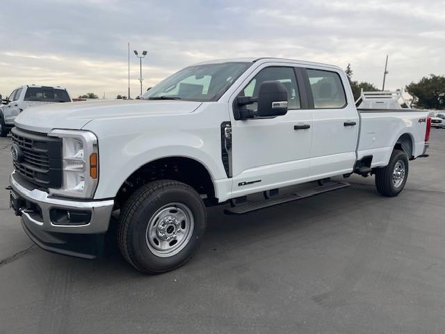 2026 Ford F-350 XL photo 2