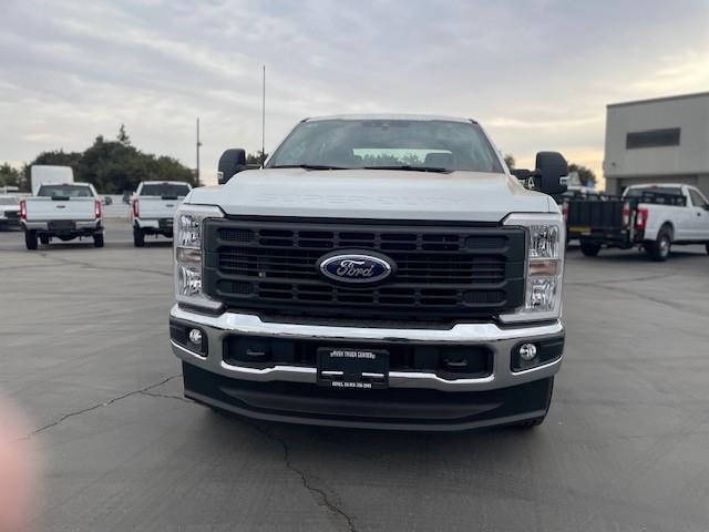 2026 Ford F-350 XL photo 3