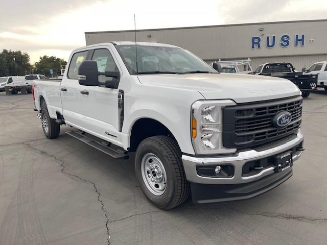 2026 Ford F-350 XL photo 4