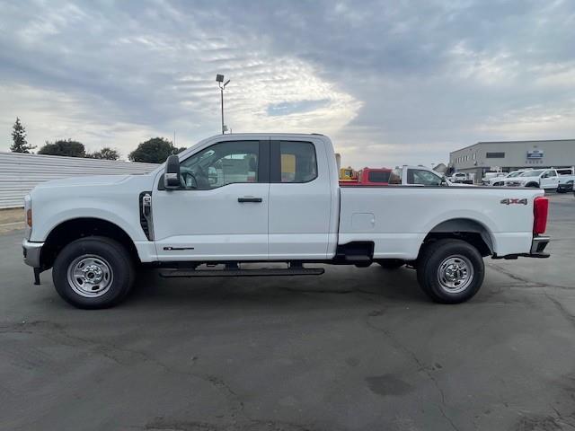 2026 Ford F-350 XL photo 3