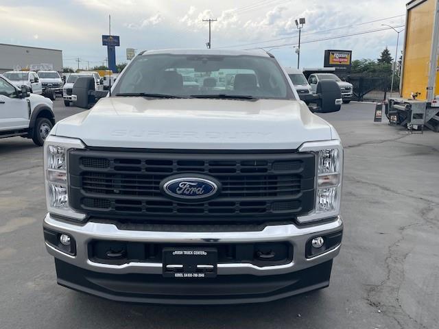 2026 Ford F-350 XL photo 4