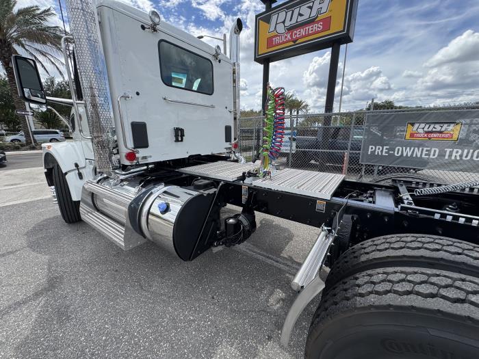 2026 Peterbilt 567-3