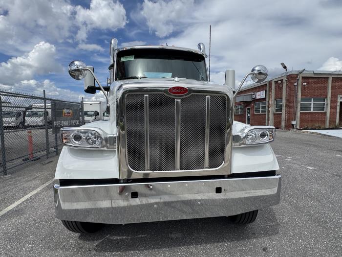 2026 Peterbilt 567-10