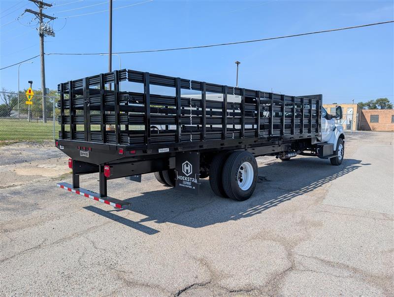 2026 Ford F-650 Regular Cab DRW 4x2 Knapheide Stake Bed for sale #1920760 - photo 6
