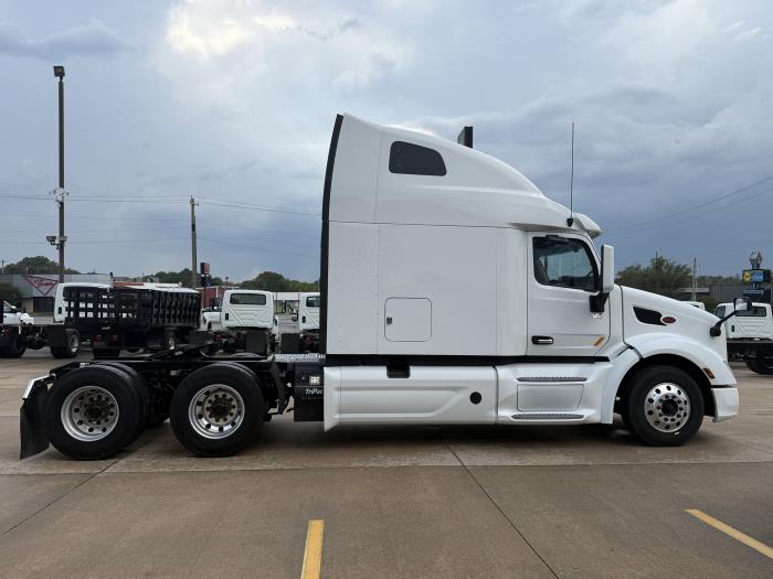 2022 Peterbilt 579-6