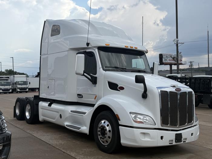 2022 Peterbilt 579-7