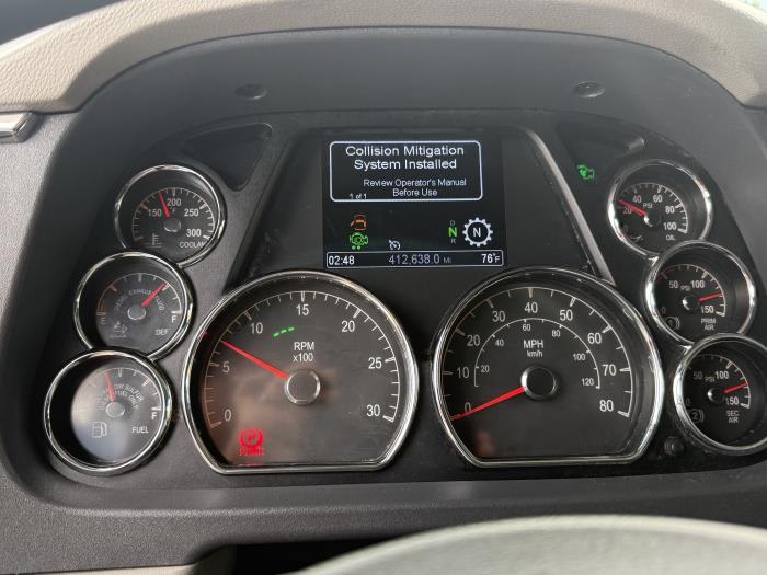 2022 Peterbilt 579-9