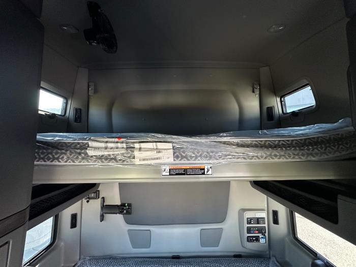 2026 International LT625-10