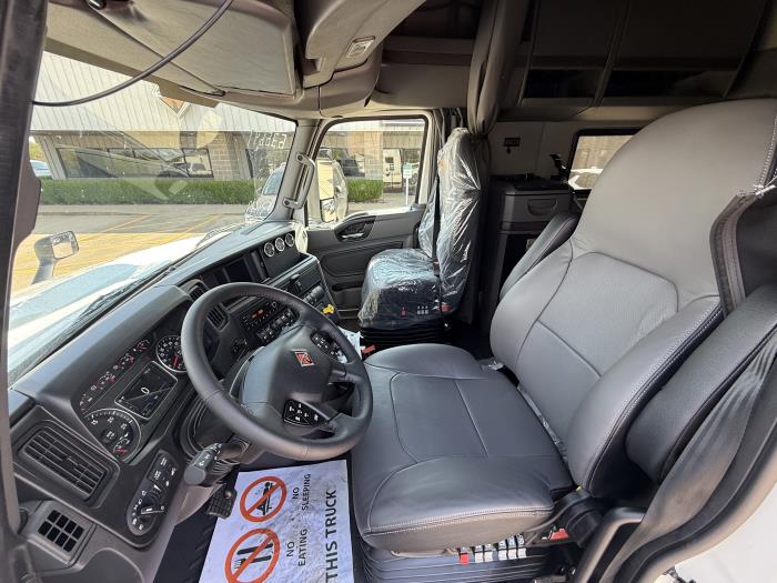 2026 International LT625-10