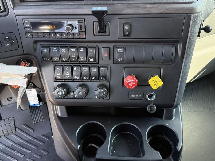 2026 International LT625-13