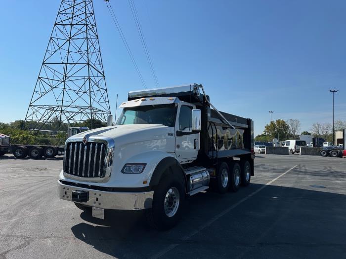 2026 International HX620-1
