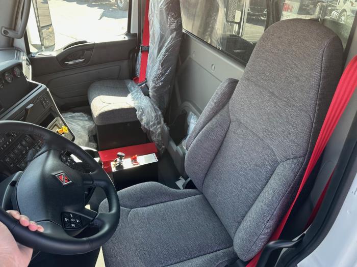 2026 International HX620-9