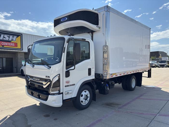 2025 Isuzu NPR-HD-1