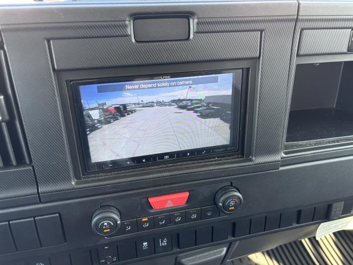 2025 Isuzu NPR-HD-18