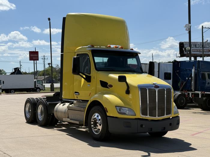 2021 Peterbilt 579-7